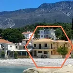 Apartament Aggelika's Akrogiali