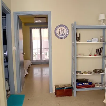 Aggelika's * Akrogiali