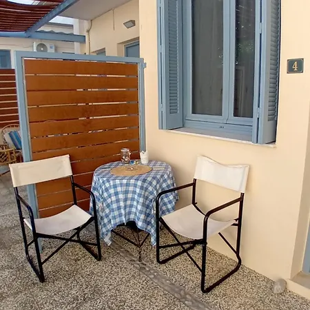 Aggelika's * Akrogiali
